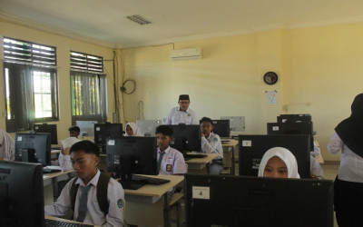 Dukung Mutu Pendidikan, Kemenag Hadiri Pelaksanaan ANBK di MAKN Bolaang Mongondow