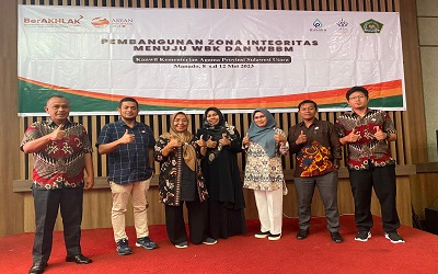 Dipimpin Sarpin Hamsah Madrasah Aliyah Kejuruan Negeri Bolaang Mongondow mengikuti pembangunan ZI dari TIM ZI Kementerian Agama Republik Indonesia